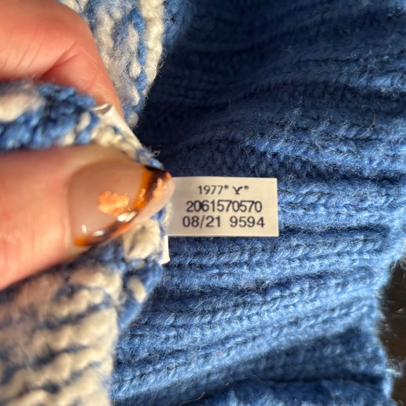 American Eagle Fair Isle Blue and White Sweater Woman's Size XS - Picture 8 of 11